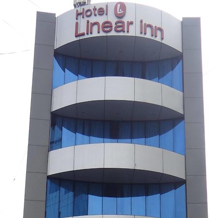 Linear Inn Indore Exteriör bild
